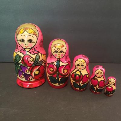 LOT 121F: Russian Matryoshka Nesting Dolls & Roly-Poly Musical Holiday Themed Doll Signed