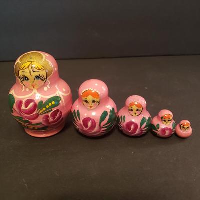 LOT 121F: Russian Matryoshka Nesting Dolls & Roly-Poly Musical Holiday Themed Doll Signed