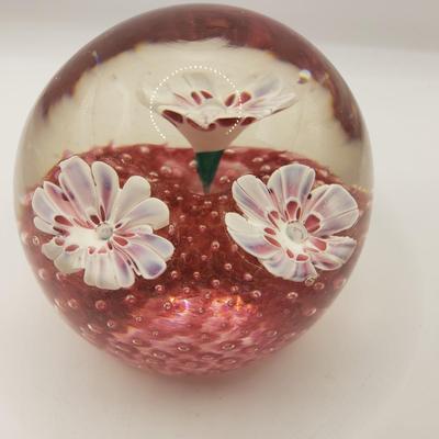 LOT 122F: Controlled Bubble Art Glass Paperweights with Polished Bottoms
