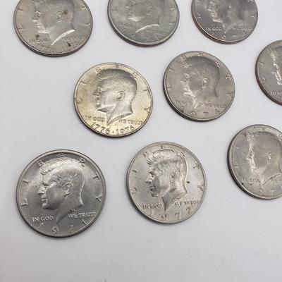 LOT 127F: 10 Kennedy Half Dollars incl. Bicentennial