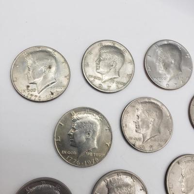 LOT 127F: 10 Kennedy Half Dollars incl. Bicentennial