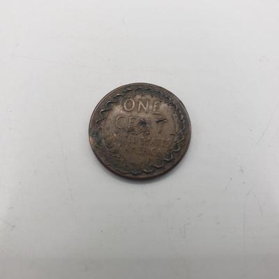 LOT 128F: Mercury Dime Heart Pendant, 1883 Souvenir of Worlds Colombian Exposition Chicago & More Coins