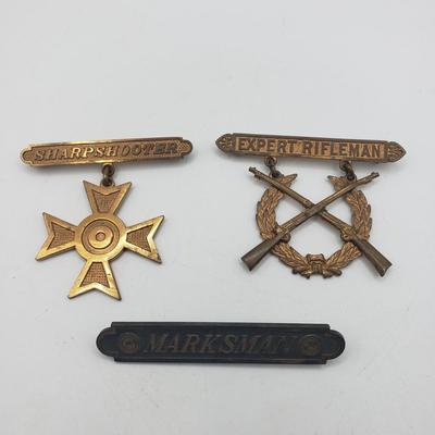 LOT 135F: WWI Era USMC Sharpshooter, Marksman & Expert Rifleman Badges