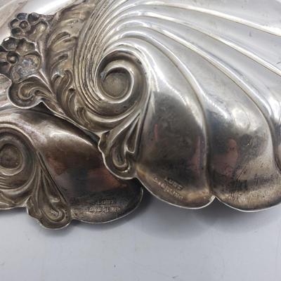 LOT 137F: Vintage Lunt Sterling Swirl Spoon Rests 36.35gtw