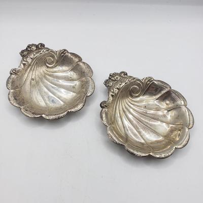 LOT 137F: Vintage Lunt Sterling Swirl Spoon Rests 36.35gtw