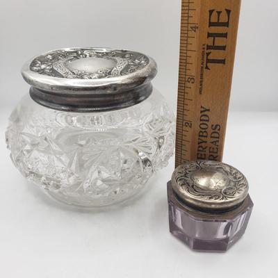 LOT 140F: Glass Powder Jar & Inkwell with Sterling Lids 26.74gtw