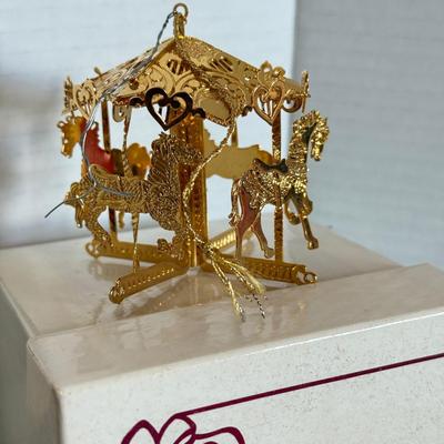 LOT 162L: 1980s Danbury Mint Annual Christmas Tree Ornaments w/ Boxes