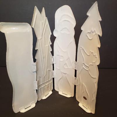 LOT 168F: Holiday Candle & Tabletop Decor; Longaberger & More
