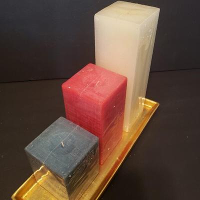LOT 168F: Holiday Candle & Tabletop Decor; Longaberger & More