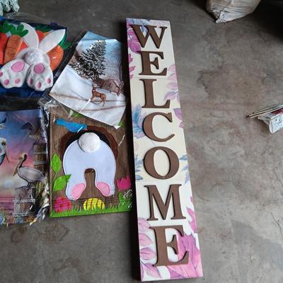 YARD FLAGS, WOODEN WELCOME SIGN AND YARD ART