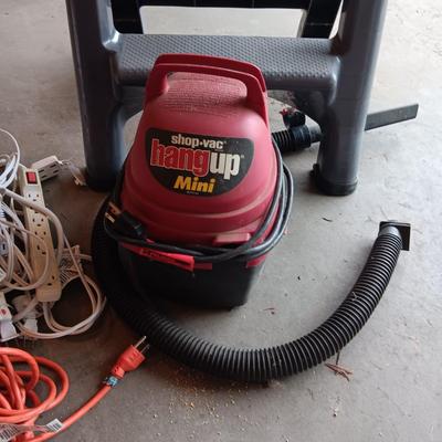 FOLDING STEP STOOL, MINI SHOP VAC AND EXTENSION CORDS