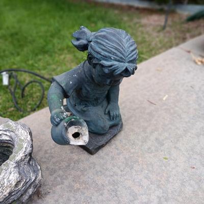 2 WATER FEATURE TOPPERS 1 WITH PUMP AND FLOWER POT