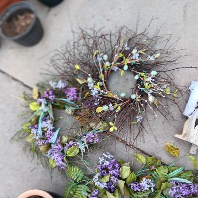 FAUX FLOWER WREATH AND SWAG, RESIN YARD ART AND FLOWER POT