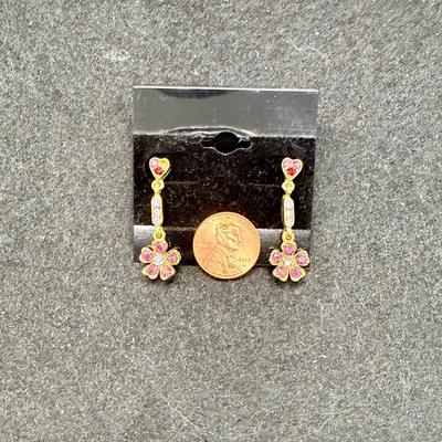 Sale Photo Thumbnail #528: Tiny heart shaped posts and dangling flowers.  For pierced ears. In good condition.