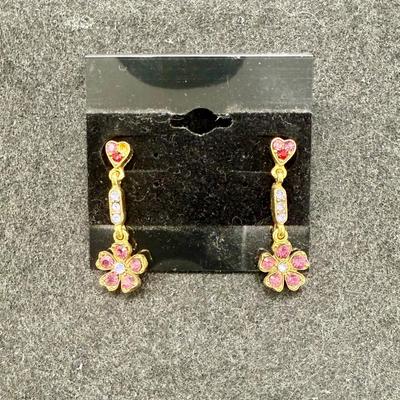 Sale Photo Thumbnail #525: Tiny heart shaped posts and dangling flowers.  For pierced ears. In good condition.