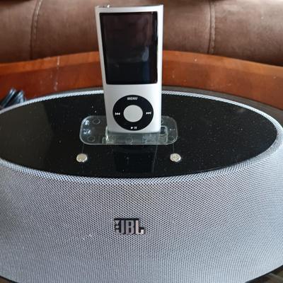 JBL ON STAGE 400iD DOCKING STATION
