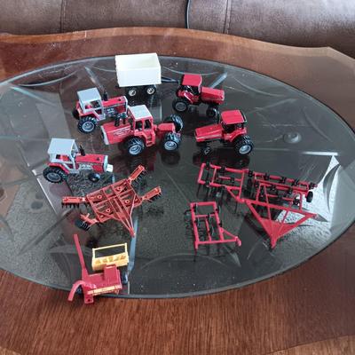 SMALL TOY FARM EQUIPMENT (ABOUT THE SIZE OF HOT WHEELS)