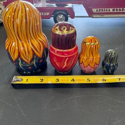 Russian doll, wooden matriochka, hand painted, folkloric and vintage (4 section)