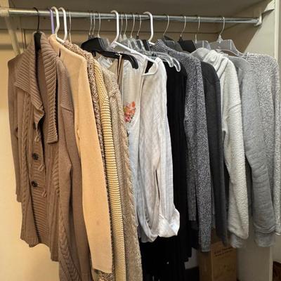 Sweatshirts and miscellaneous clothing size small.