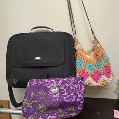 Miscellaneous bags.