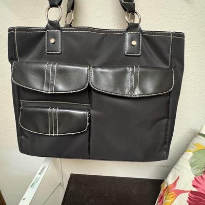 Miscellaneous purses.
