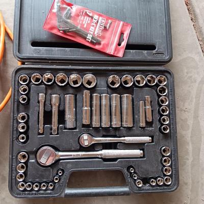 HUSKY COMBINATION WRENCHES, EXTENSION CORD AND A STANLEY SOCKET SET