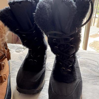 Winter Boots size 7 to 7 1/2 women’s.