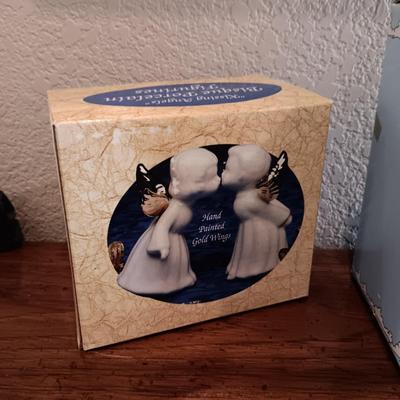 PORCELAIN DOLLS AND FIGURINES