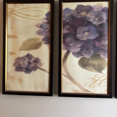 Abundant Hydrangea flower, three-piece.