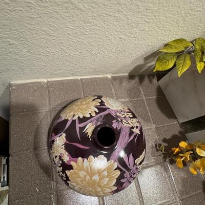 Home decor with artificial flowers.