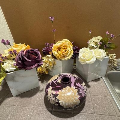 Home decor with artificial flowers.