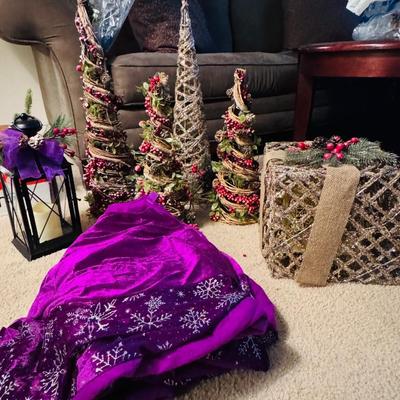Very unique Christmas decor.