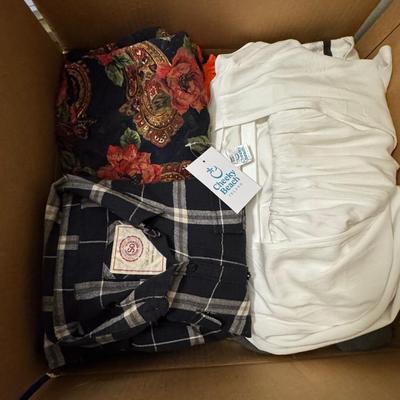 Box of miscellaneous clothing, more than 30 pieces.