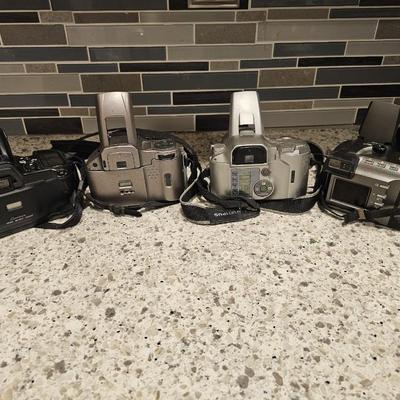 Olympus & Minolta Digital Camera Lot | Great Condition