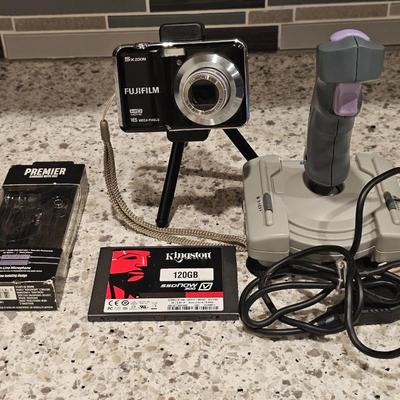 Fuji Digital Camera | Electronics Lot
