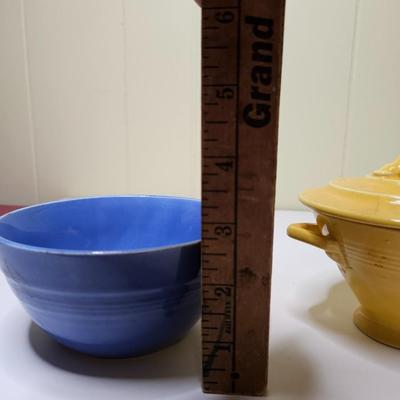 Sale Photo Thumbnail #44: Some chipping - see pictures

General disclaimer: this is a previously owned, antique/vintage/retro item. This means that the product may have imperfections or indication of previous wear. Photos taken are to the best of our ability and represent the item