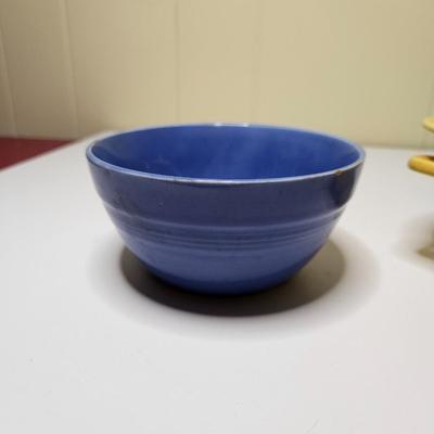 Sale Photo Thumbnail #49: Some chipping - see pictures

General disclaimer: this is a previously owned, antique/vintage/retro item. This means that the product may have imperfections or indication of previous wear. Photos taken are to the best of our ability and represent the item