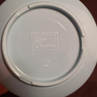 Melamne Style Vintage Dishes Including Allied Chemical (K-KD)