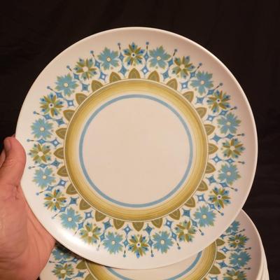 Melamne Style Vintage Dishes Including Allied Chemical (K-KD)