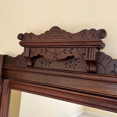 Victorian Burl Wood Dresser w/ Tilt Mirror & Marble Top (PB-RG)
