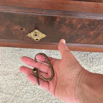 Victorian Burl Wood Dresser w/ Tilt Mirror & Marble Top (PB-RG)