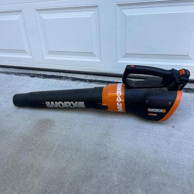 Worx Cordless 20V String Trimmer & Blower (G-MG)