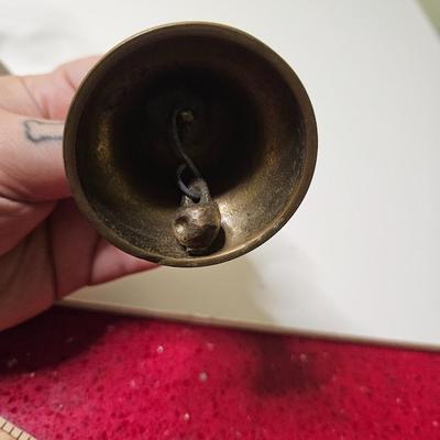 Sale Photo Thumbnail #124: General disclaimer: this is a previously owned, antique/vintage/retro item. This means that the product may have imperfections or indication of previous wear. Photos taken are to the best of our ability and represent the item as accurately as possible. Th