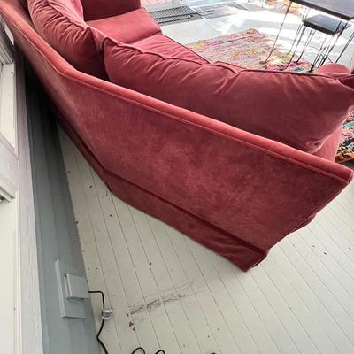 Camden Wedge Sofa - Huntington House (SR-RG)