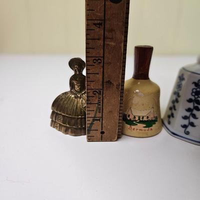 Sale Photo Thumbnail #199: General disclaimer: this is a previously owned, antique/vintage/retro item. This means that the product may have imperfections or indication of previous wear. Photos taken are to the best of our ability and represent the item as accurately as possible. Th