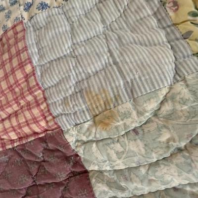 M529 Vintage Blue Patch Quilt