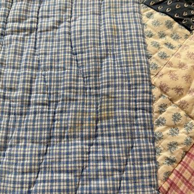 M529 Vintage Blue Patch Quilt