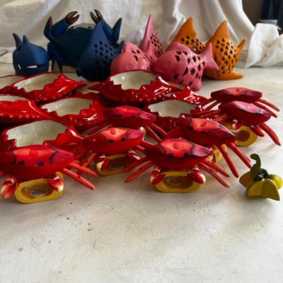 G531 Fish Tea Lights with Crab Bowls and Napkin Rings Decor