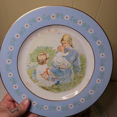 Sale Photo Thumbnail #269: General disclaimer: this is a previously owned, antique/vintage/retro item. This means that the product may have imperfections or indication of previous wear. Photos taken are to the best of our ability and represent the item as accurately as possible. Th