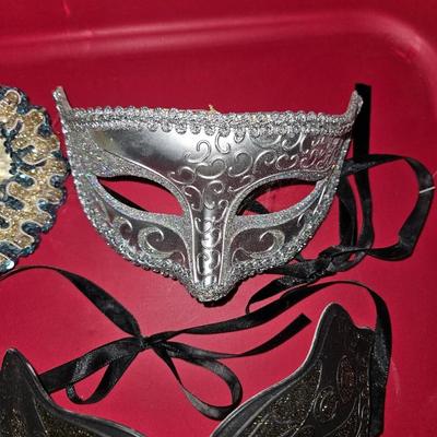 Sale Photo Thumbnail #303: General disclaimer: this is a previously owned, antique/vintage/retro item. This means that the product may have imperfections or indication of previous wear. Photos taken are to the best of our ability and represent the item as accurately as possible. Th